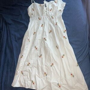 Cider knee length white sun dress with flowers